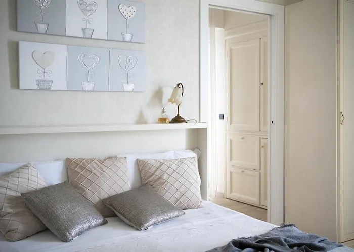 Mondial Beauty * Μπελάρια-Ιτζέα Μαρίνα